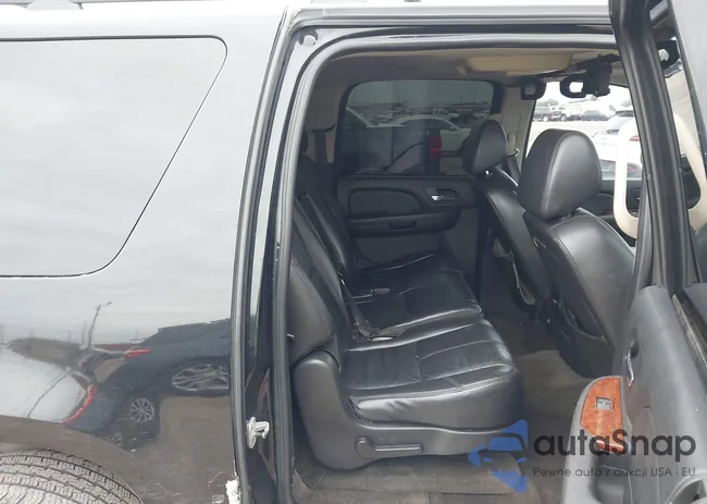 1GNFK16368R153105: 43942818