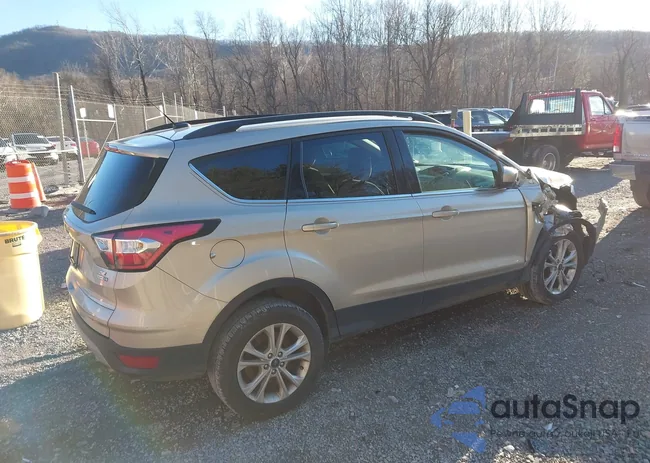 1FMCU9GDXJUD15571: 43942831