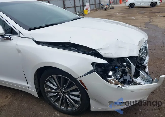 3LN6L5A98JR602394: 43942835