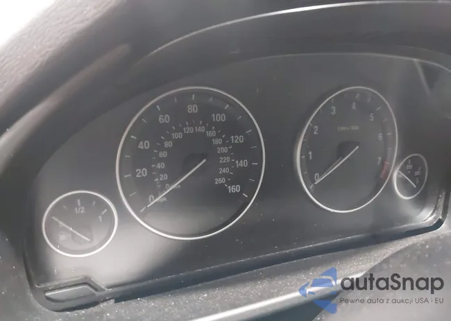 5UXKR0C55F0K60049: 43942875