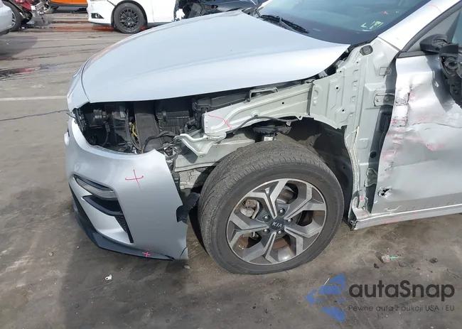 3KPF24AD2LE202220: 43943030