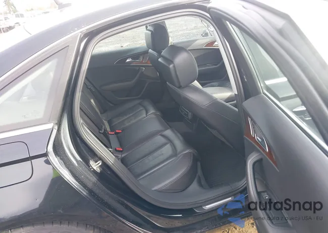 WAUGFAFC4FN010575: 43943110