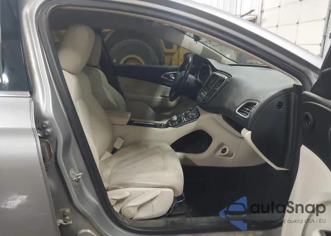 1C3CCCAB5FN699809: 43943179