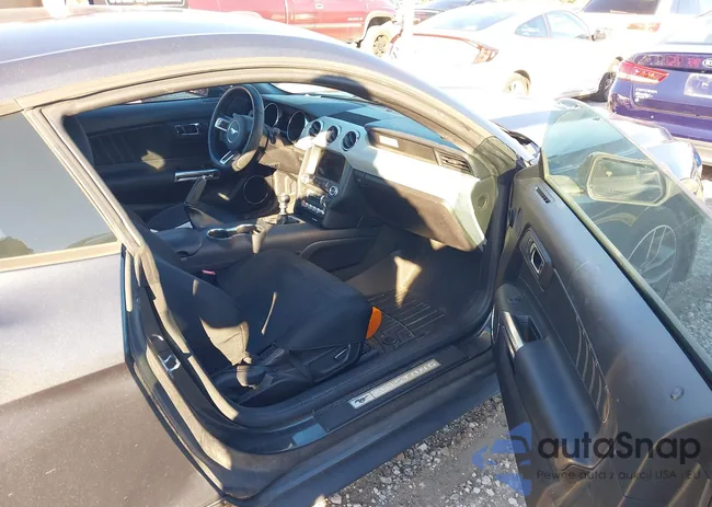 1FA6P8TH4H5269886: 43943182