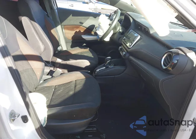 3N1CP5CU2JL526318: 43943224