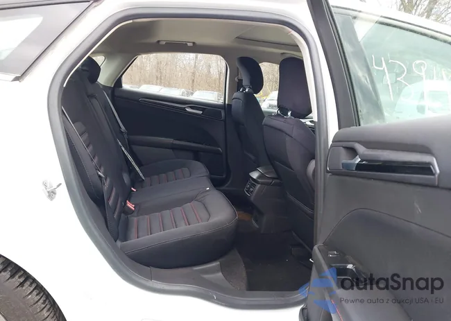 3FA6P0HD9ER396813: 43943227