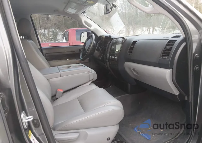 5TFUM5F11DX044489: 43943234