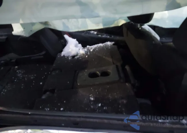 JN8AT2MV2GW137661: 43943315