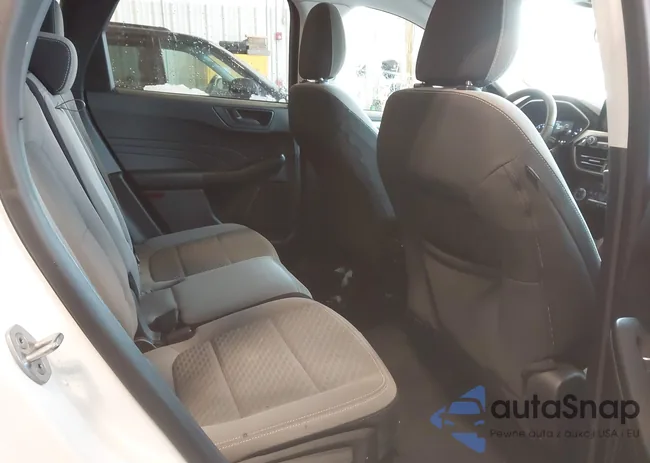 1FMCU9G61NUB61758: 43943323