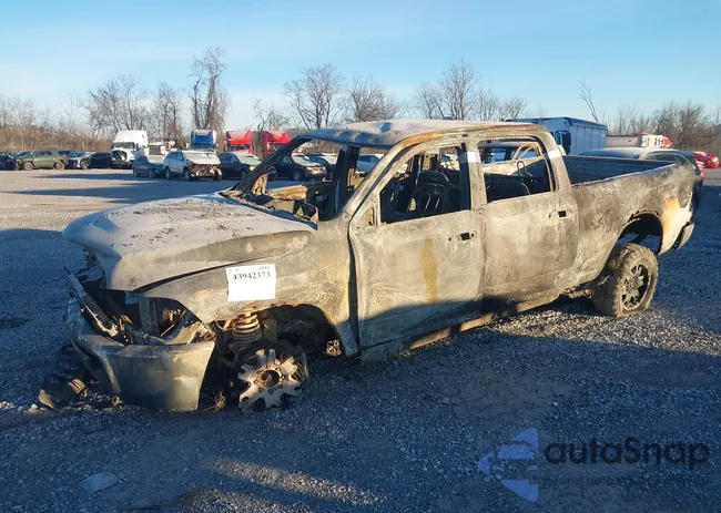 3D7UT2CL3BG630318: 43942373