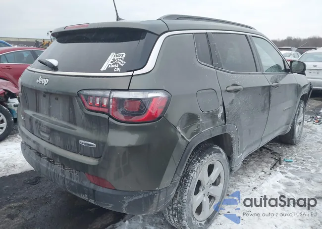 3C4NJDBB3KT711982: 43942377