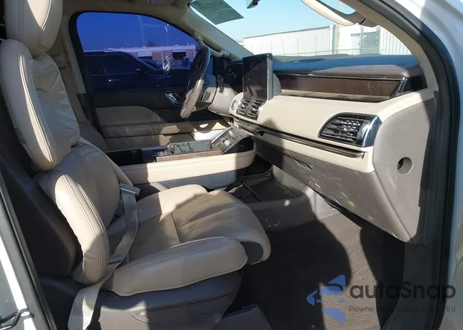 5LMJJ3LT3NEL07528: 43942400