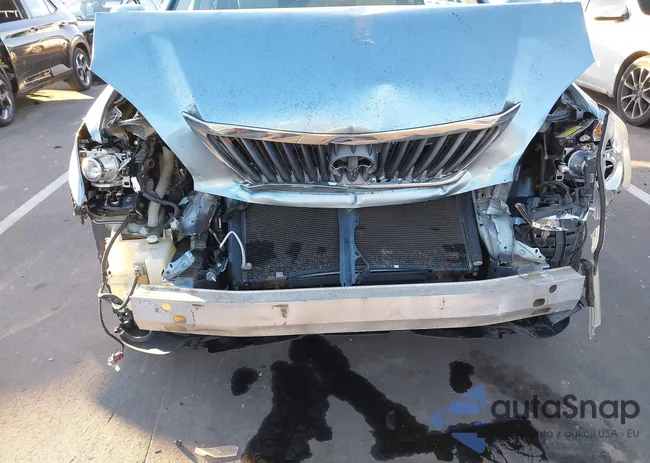 2T2GK31U38C031008: 43942566