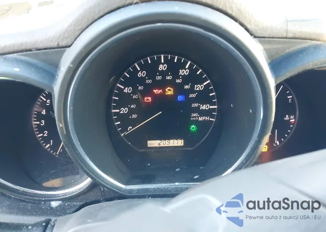 2T2GK31U38C031008: 43942566