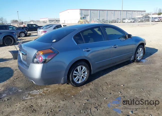 1N4AL2AP8CN494639: 43942577