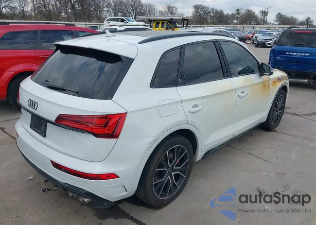 WA1B4AFY3R2044957: 43942624