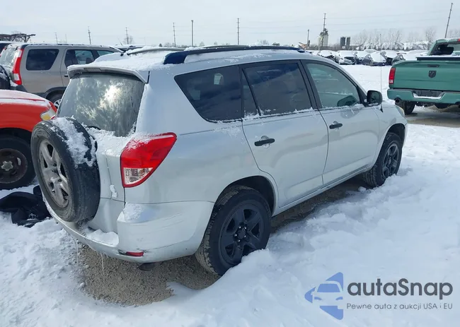 JTMZD33V176052457: 43942677