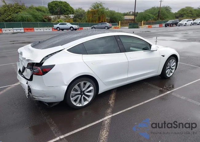 5YJ3E1EAXLF634976: 43943817