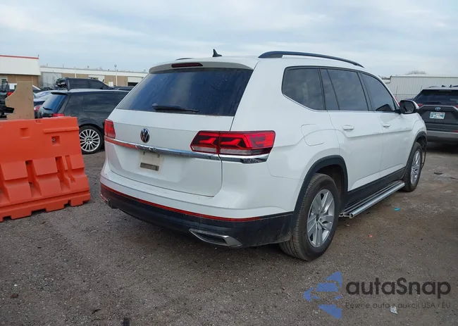 1V2AP2CA8MC560576: 43943859