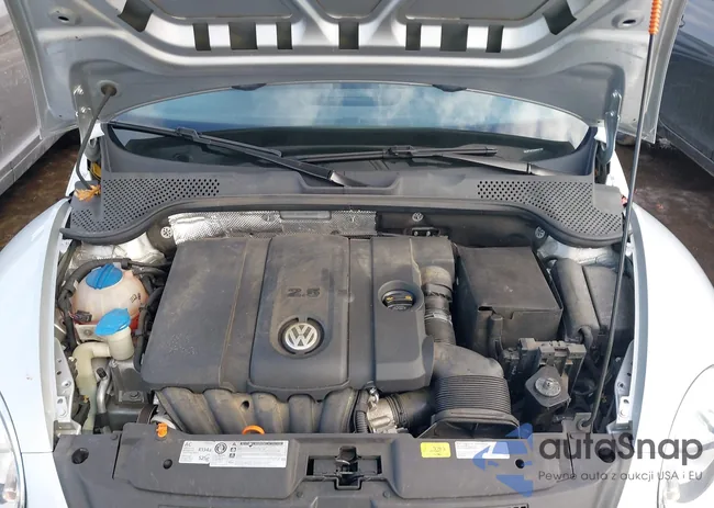 3VWJP7AT2CM660783: 43943997