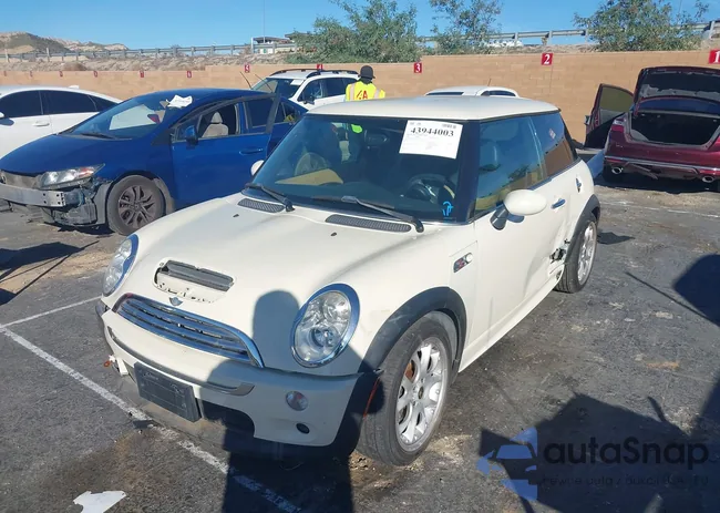 WMWRE33546TL16703: 43944003