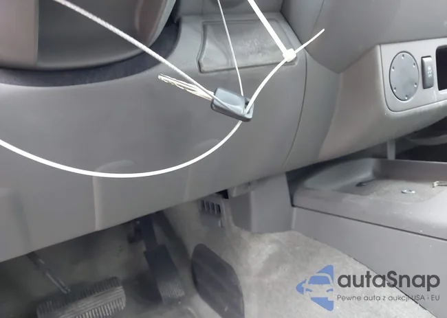 1N6BD0CT7GN760813: 43944014