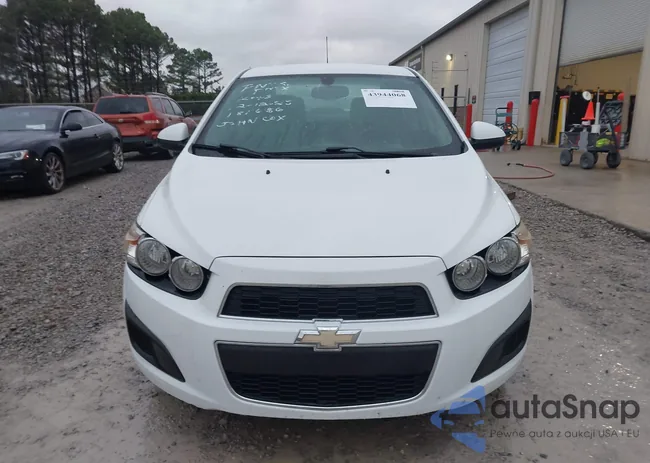 1G1JC5SH9G4181686: 43944068