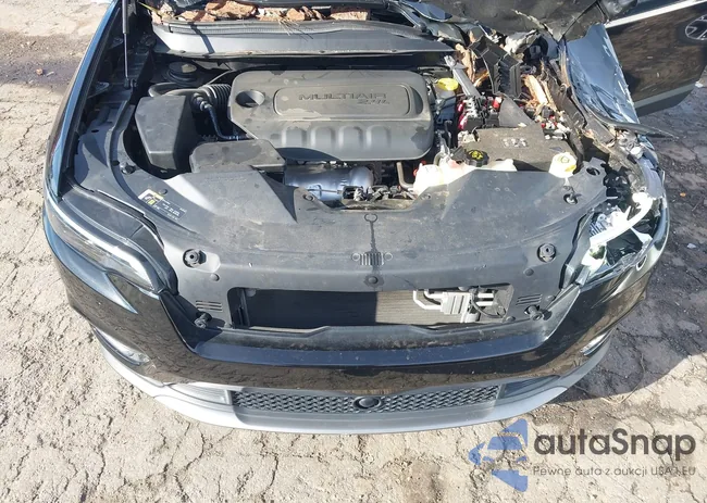 1C4PJLDB4LD606505: 43944072