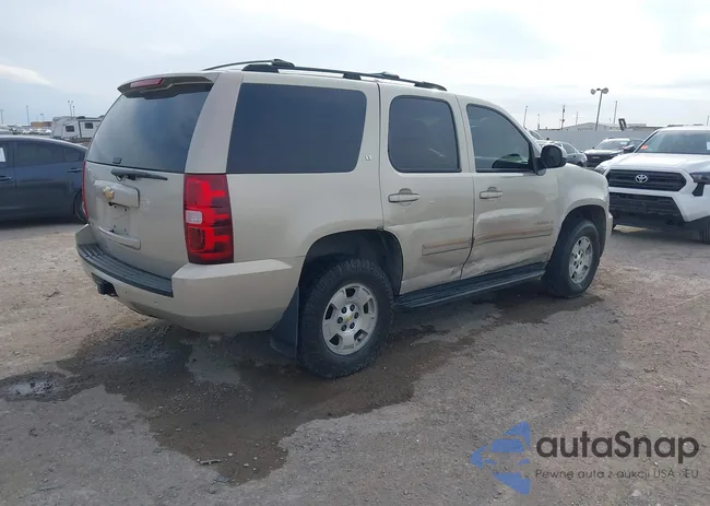 1GNFC13J47R130520: 43944120