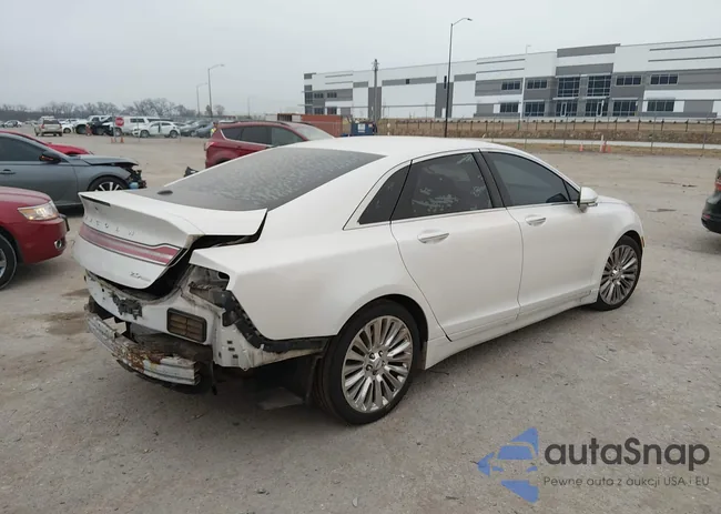 3LN6L2G90DR812224: 43944200