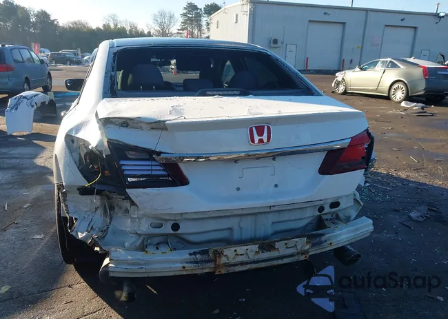 1HGCR2F12HA238809: 43944361