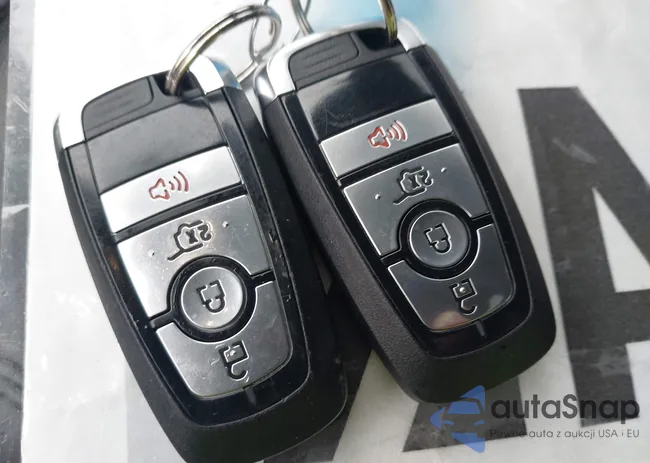 1FMSK7DH8RGA38023: 43943405