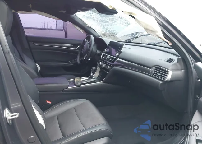 1HGCV1F33KA061380: 43943487