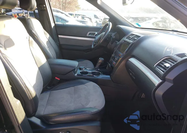 1FM5K8D84HGD74415: 43943615