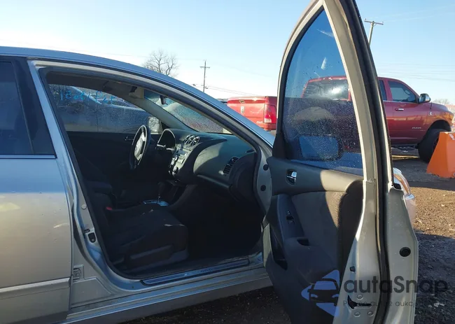 1N4AL2AP9AC187831: 43943651