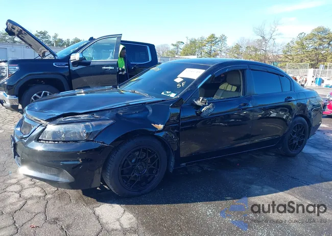 1HGCP2F81BA059655: 43943719