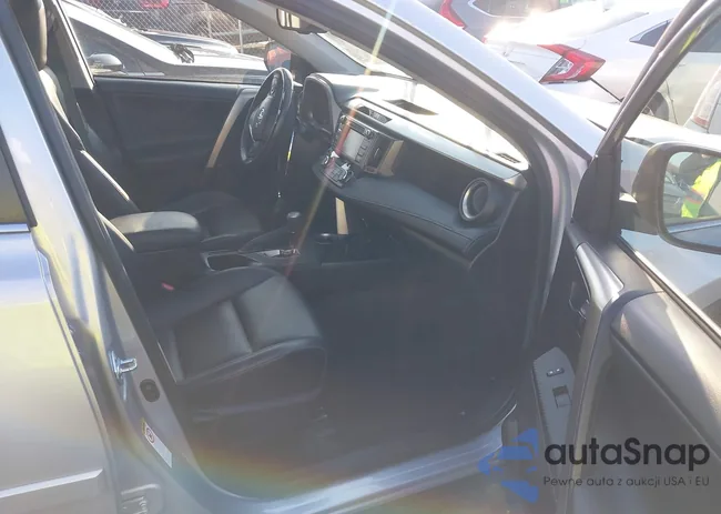 JTMDFREV3FD123706: 43943746