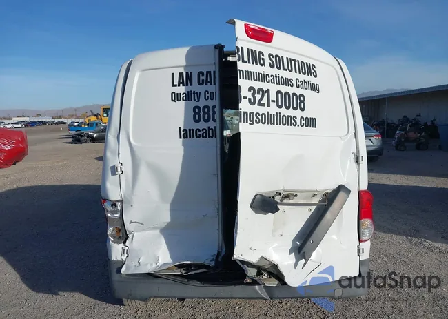 3N6CM0KN7EK691700: 43943757