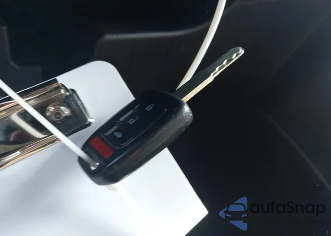 1HGCR2F50HA297134: 43943767