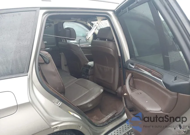 5UXFE43538L009553: 43944828