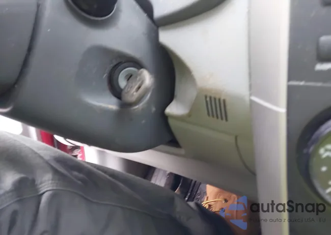 2T1BU4EE7AC299258: 43944944