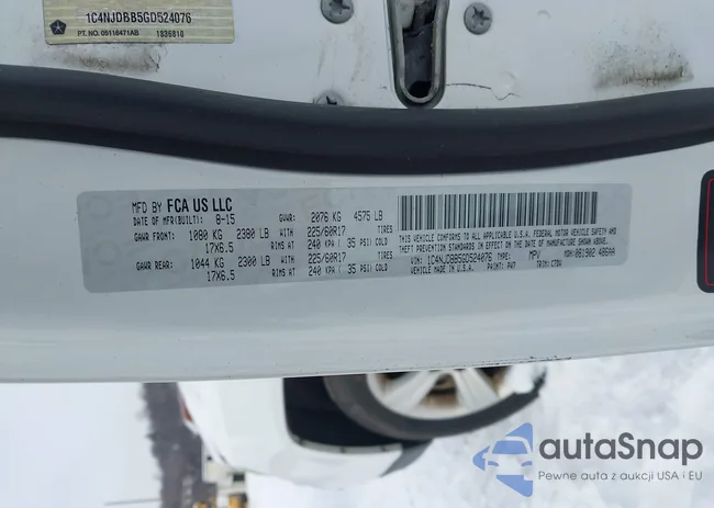 1C4NJDBB5GD524076: 43944962