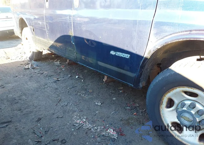 1GCGG25V451203999: 43944969