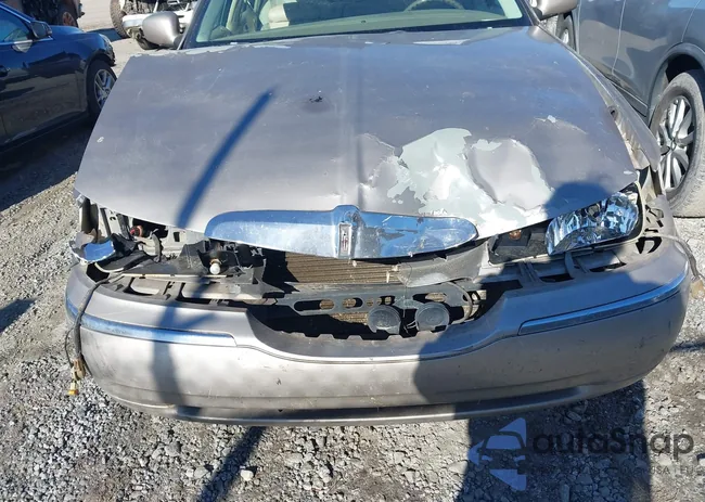 1LNHM81W0YY843794: 43944980