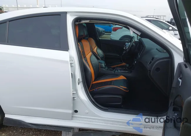 2C3CDXCT1PH543223: 43945048