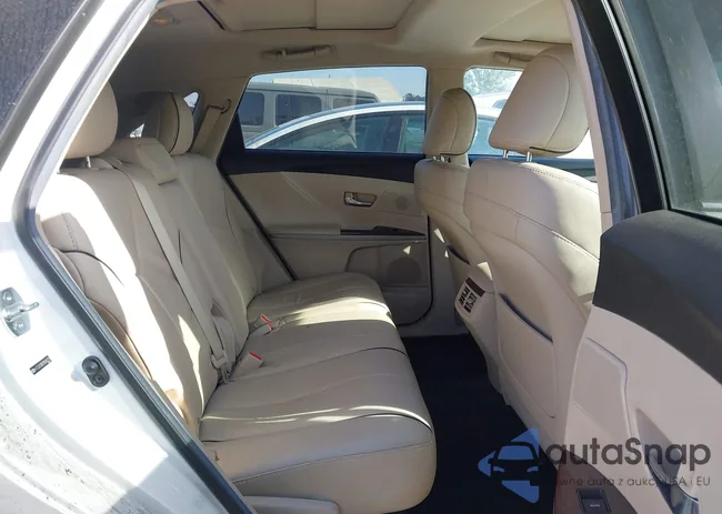 4T3ZK3BB7BU046179: 43945230