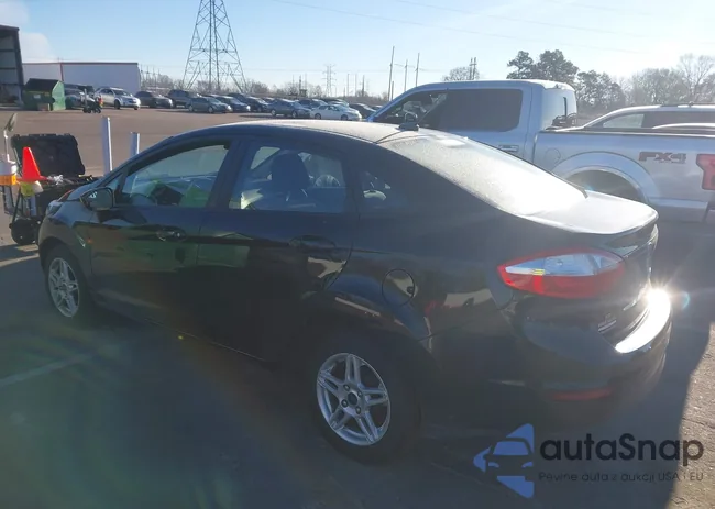 3FADP4BJ4KM141914: 43945310