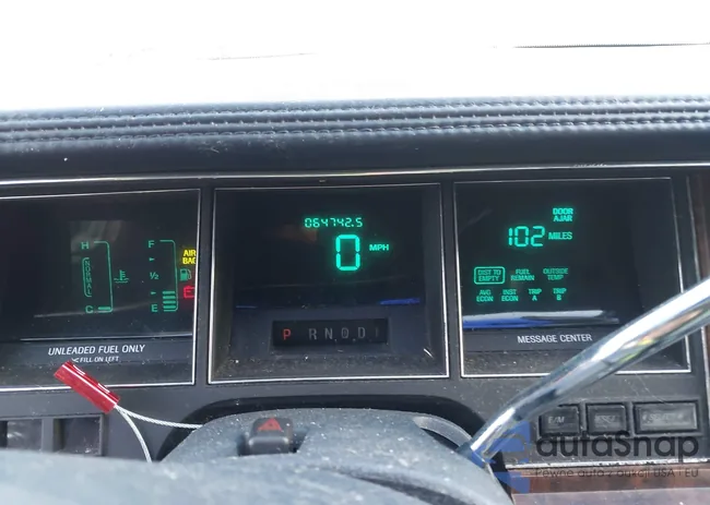 1LNLM82F5LY607417: 43944408