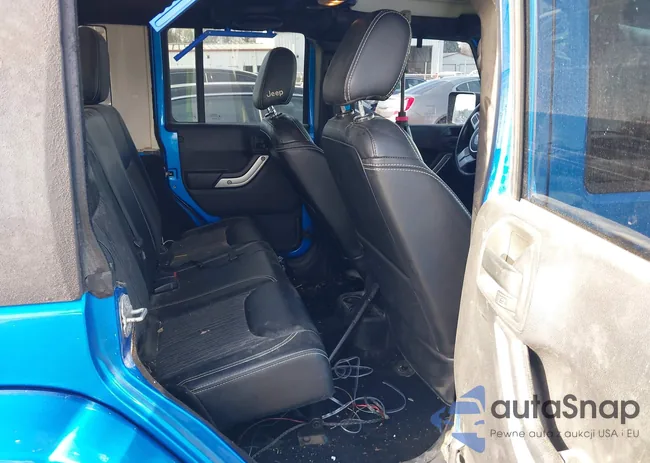 1C4BJWDG8EL235736: 43944448