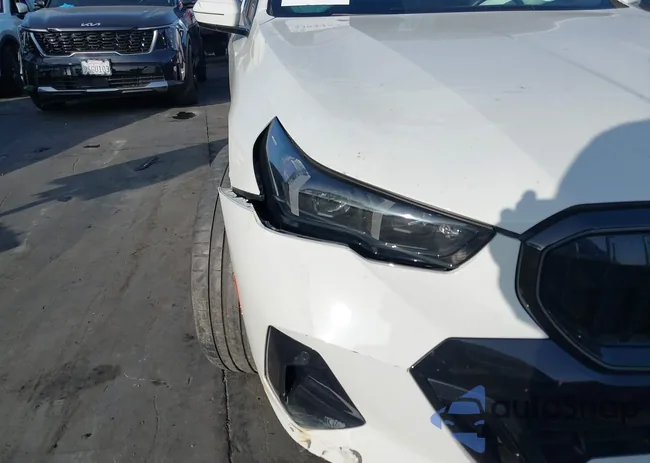 WBY33FK01SCT61466: 43944527